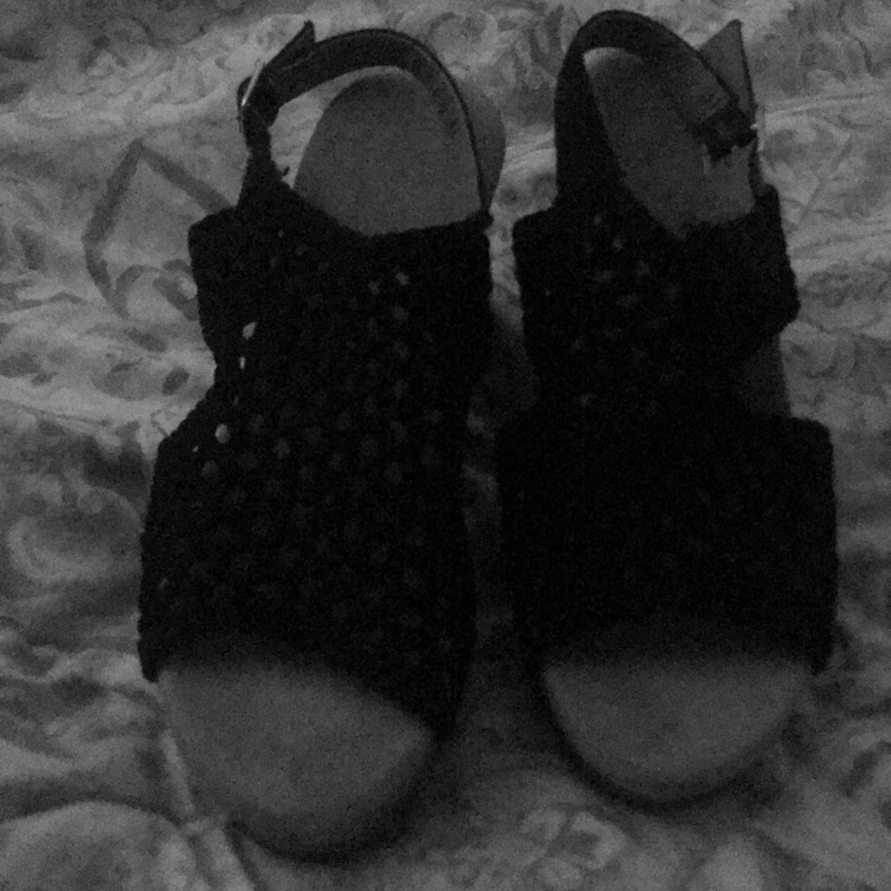 Black and Tan wedges